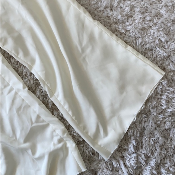 pretty little thing cream Cut out pants - Picture 4 of 5